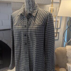 Ladies Super Cozy Shirt/Jacket size XL/NWOT